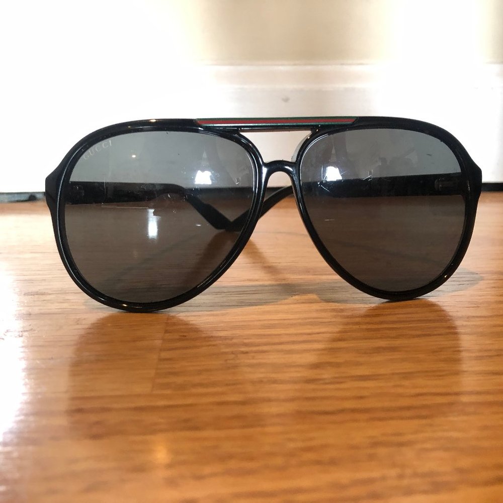 GUCCI BLACK UNISEX AVIATOR SUNGLASSES LOGO STRIPE
